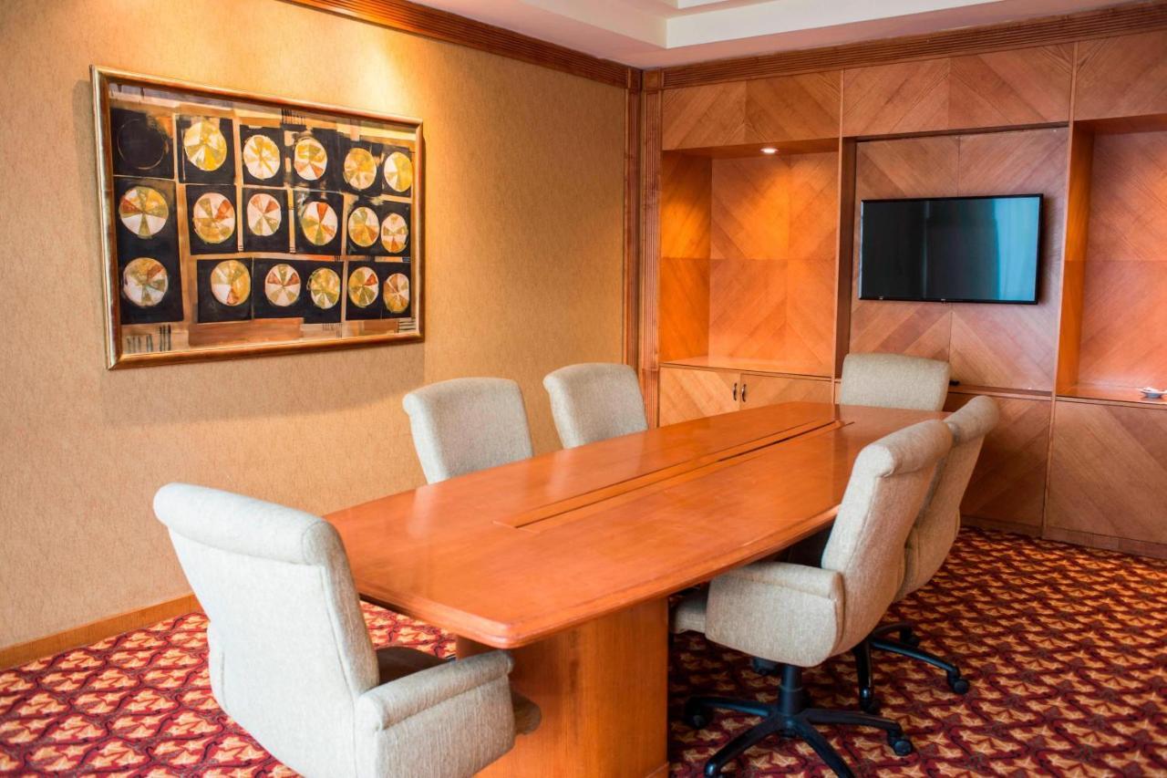 Sheraton Pilar Hotel & Convention Center Ngoại thất bức ảnh