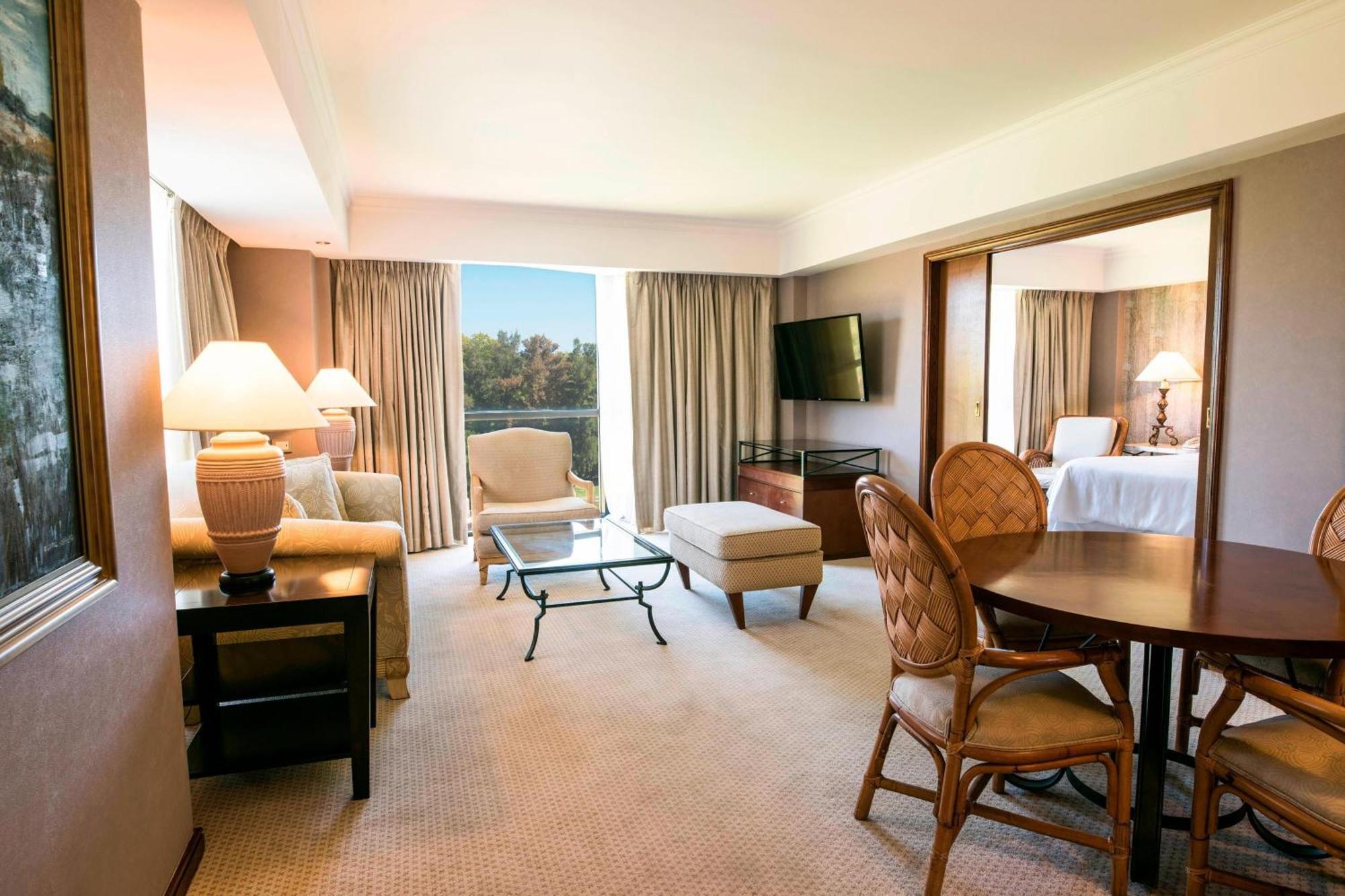 Sheraton Pilar Hotel & Convention Center Ngoại thất bức ảnh