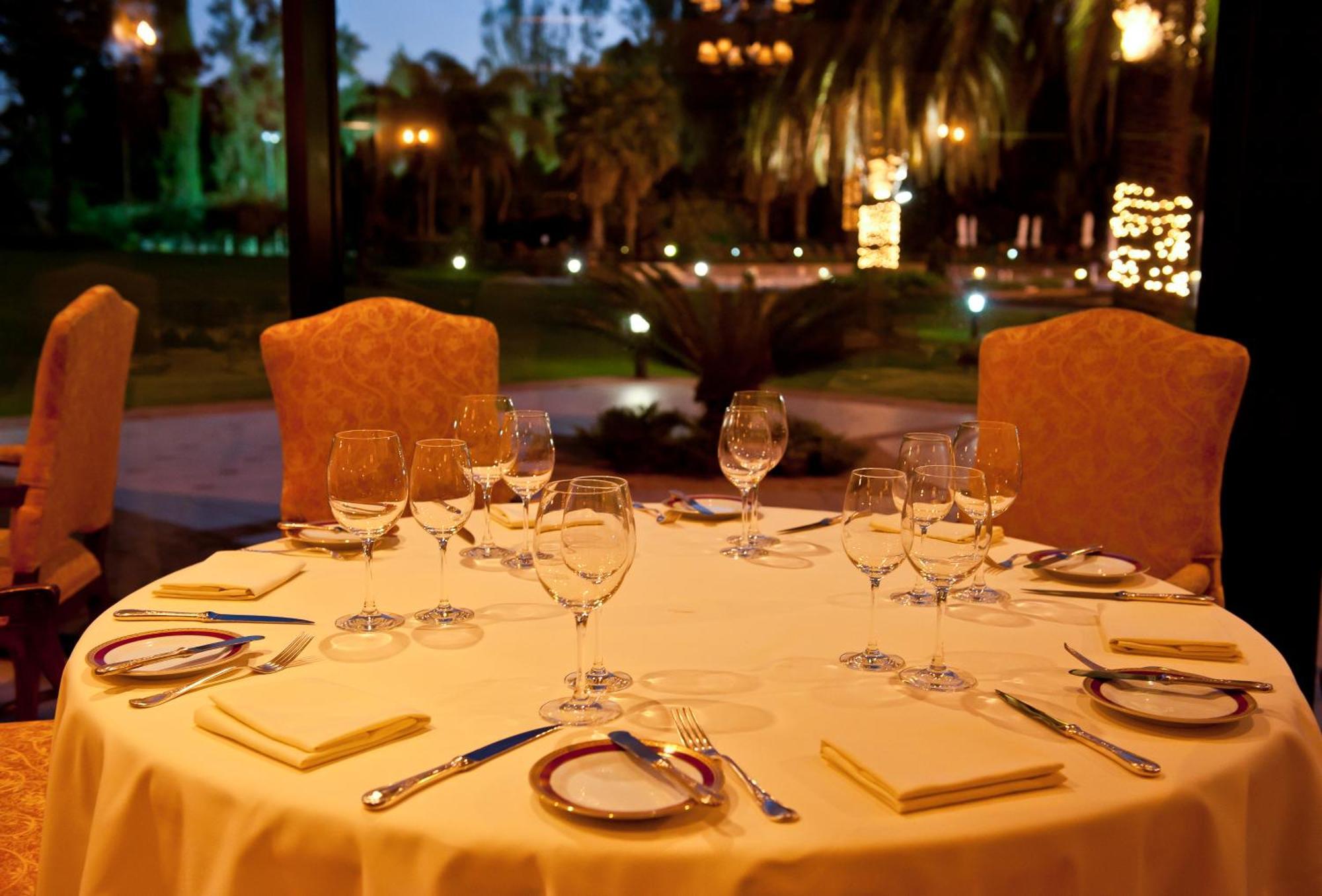 Sheraton Pilar Hotel & Convention Center Ngoại thất bức ảnh